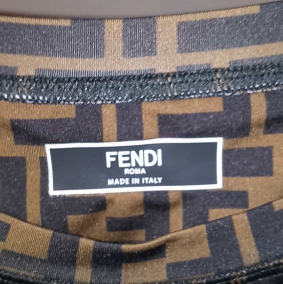 Men's Fendi Zucca Print T-Shirt - Picture 4 of 6